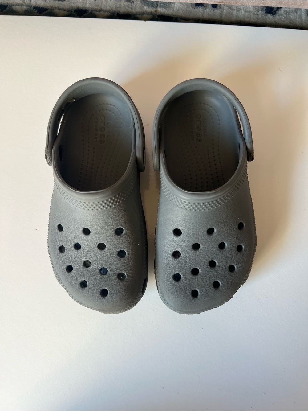 CROCS Kids Classic Clog in Gray